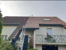 Nettoyage et démoussage toiture 77 à Thieux