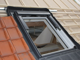 Pose de velux 77 à Thieux
